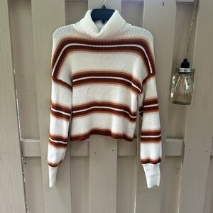 Urban Outfitters turtle neck sweater ❣️
